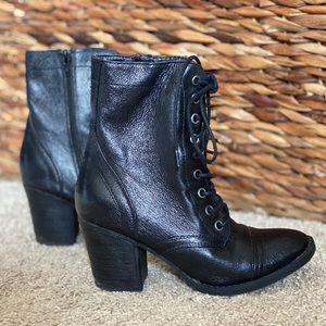Steve Madden Geraldin lace up leather booties